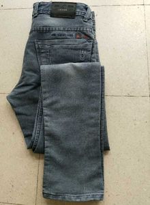 2 Branded New Jeans Size 28 30