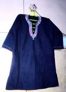 Elegant Embroidered Kashmiri Kurti