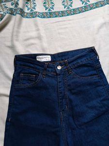 High-waisted Jeans