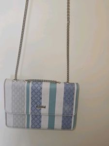 Sling Bag For Everyday Use