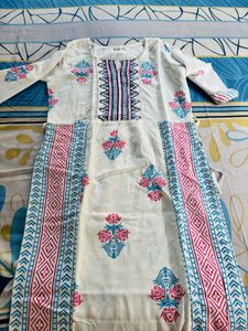 Elegant Printed Kurta