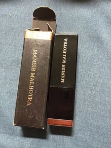 MANISH MALHOTRA LIPSTICK-BARELY NUDE