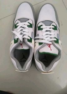 Air Jordan 4 Retro Pine Green