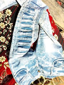 Letest Scratches Denim Jean&#39;s 🩵