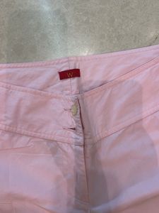 Pink Colour Capri