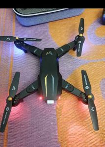 Black foldable drone E88