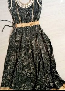 Combo- 6 beautiful Kurtis