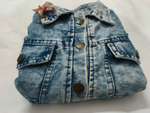 vintage bold denim jacket 💙✨