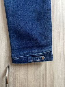 Women&#39;s High-Waisted Jeans