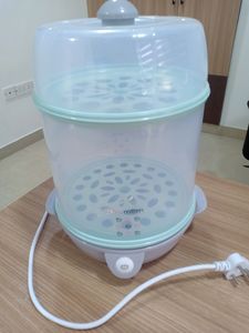 Electric Steam Sterilizer for Baby feeding bottles