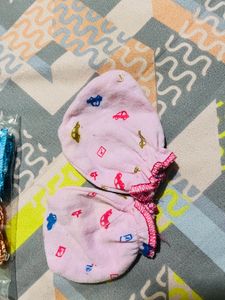 Set Of 6 Baby Mittens &amp; 2 Socks