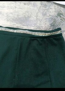 Crop Top With Skirt💚
