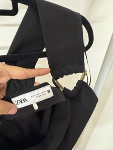 Women/Girl Black One-Shoulder Dress