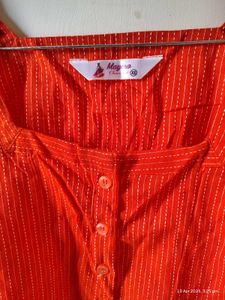 Beautiful Orange Top❤️