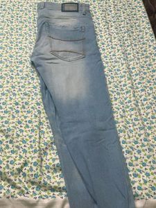 Light Wash Denim Jeans