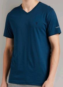V-neck Tshirt