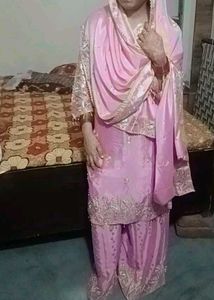 Elegant Pink Embroidered Salwar Kameez Suit