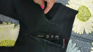 Womens Black Jeans -30 Size