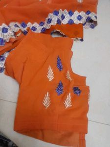Sarees With Blouse And Petticoat