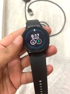 Samsung Galaxy Watch 4