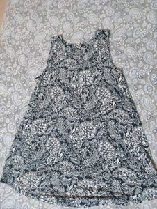 Black Floral Print Sleeveless Top