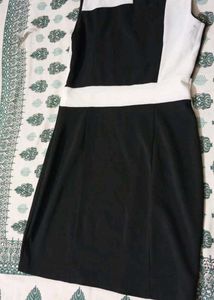 White And Black Bodycon Dress 👗