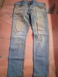 2 Levi&#39;s Jeans For Men