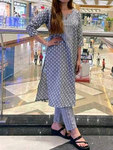 Kurta Set For Women (30-32)