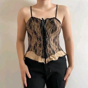 Ziczac Lace Trim Top