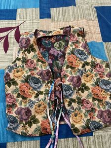 Floral Print Tie-Front Vest