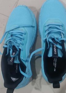 Sports Shoes