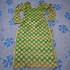 Green &amp; Gold Polka Dot Kurta