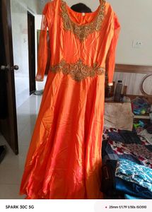 Gown Set
