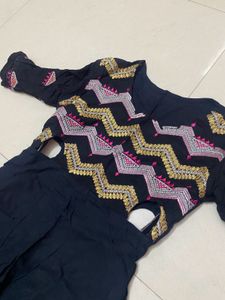 Black Kurti