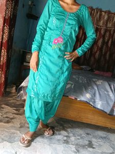 Full Salwar Suit Set Duppta