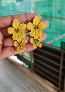 Combo For Mehndi And Haldi Look