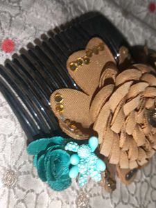 Floral Hair Comb