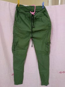 Olive Green Jogger With Side Pockets