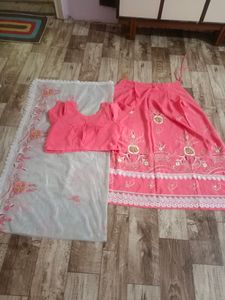 bridge lehnga dupatta