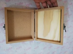 Levi&#39;s Wooden Storage Box
