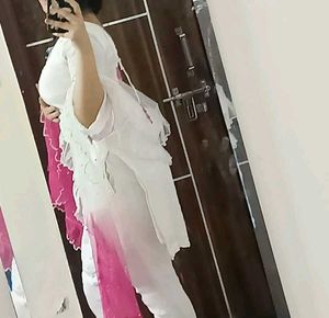 white beautiful suit for diwali