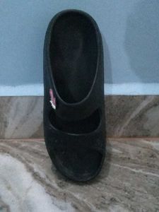 Black Casual Slippers