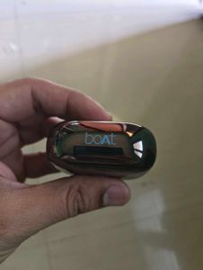 boat Earbuds Only case like new