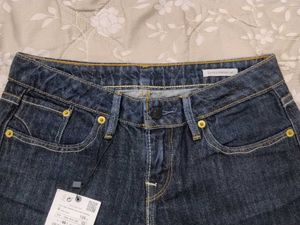 Levi&#39;s Dark Wash Premium Jeans