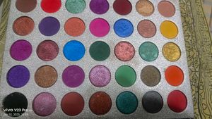 Eye Pallet