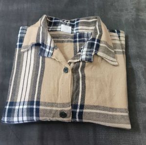 Checkered Beige Women&#39;s Cropped Shirt For Winter😍