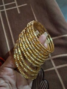 Gold Tone Bangle Set