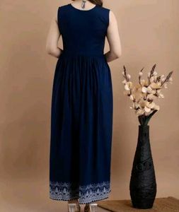 Navy-Naira Cut Desi Kurti🌷💙