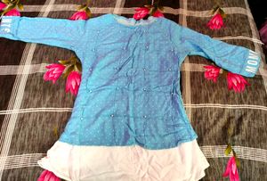 Women Casual Wear Pearl Top