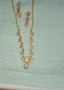 Necklace and earing Sets